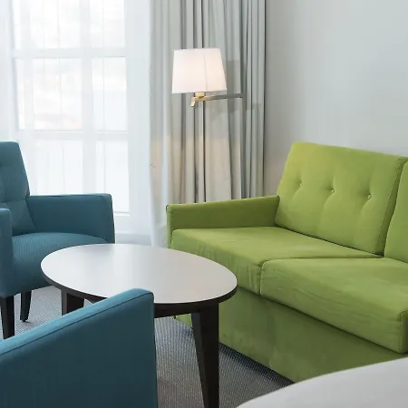 Ξενοδοχείο Thon 3*